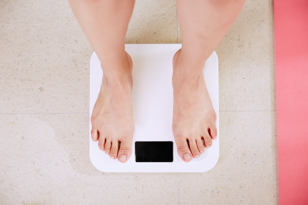 Dieta odchudzająca: Zdrowy sposób na redukcję wagi i poprawę samopoczucia